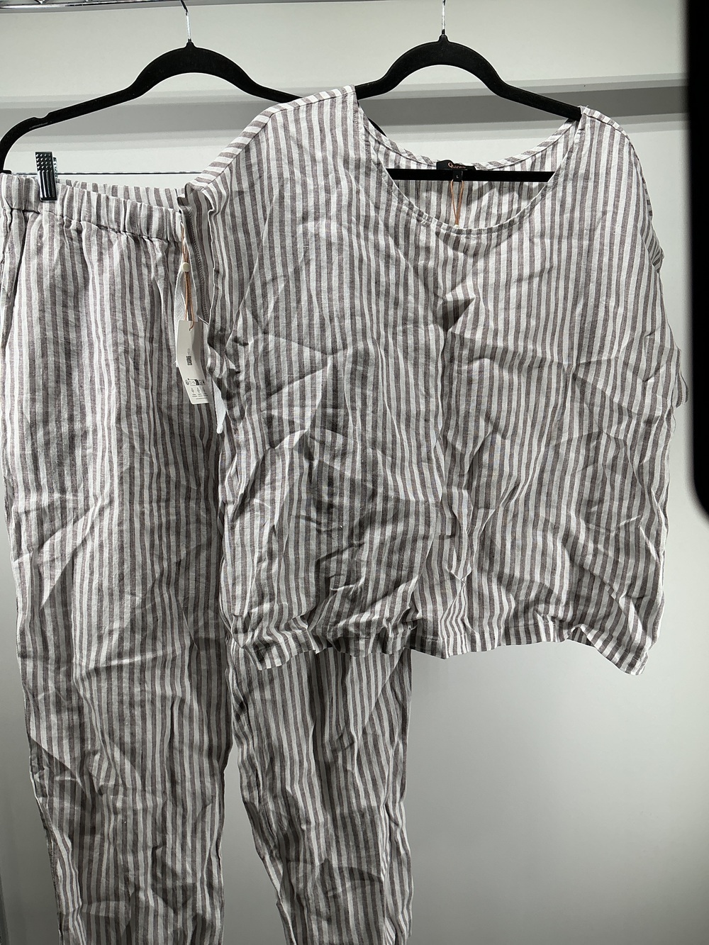 100% European Linen Pajama Set